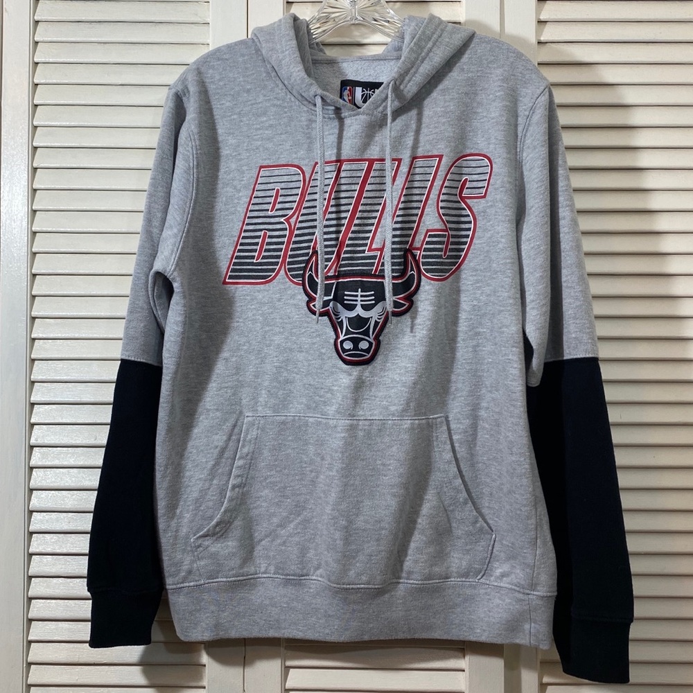 Chicago Bulls Unisex Colorblock Hoodie